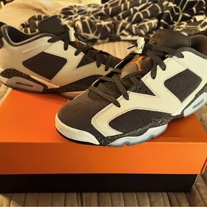 Jordan 6 PSG EDITION Mid